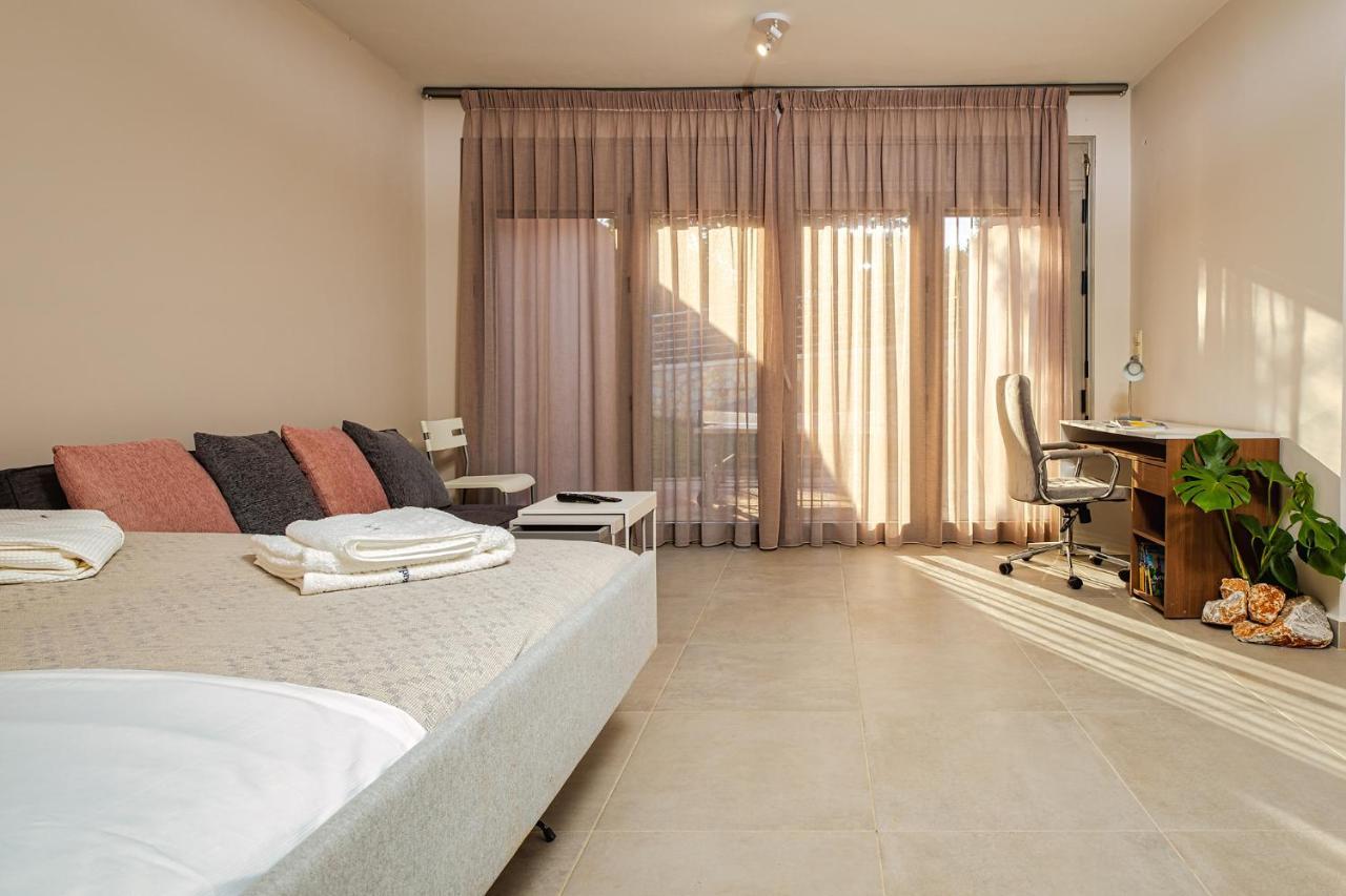 Daratsos Cypress Village - Lux Villa 5' From Beach מראה חיצוני תמונה